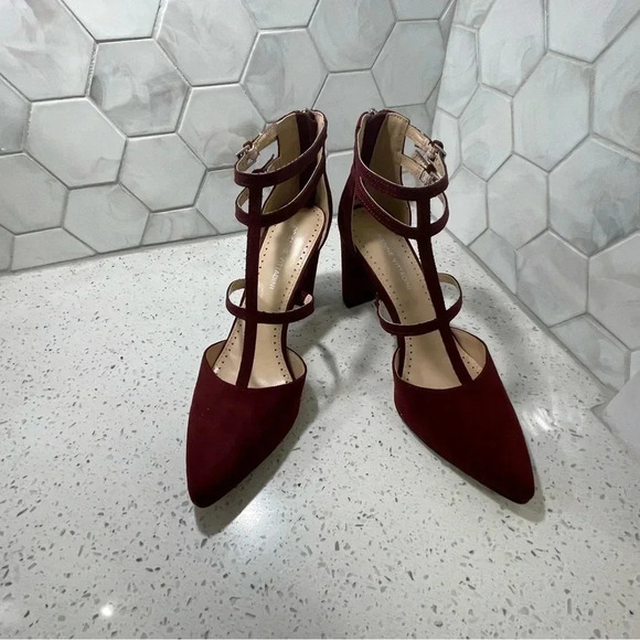 Adrienne Vittadini Suede Nocera Cage Heels Size 8 Wine NEW Stack Heel Zipper NEW - Picture 2 of 9